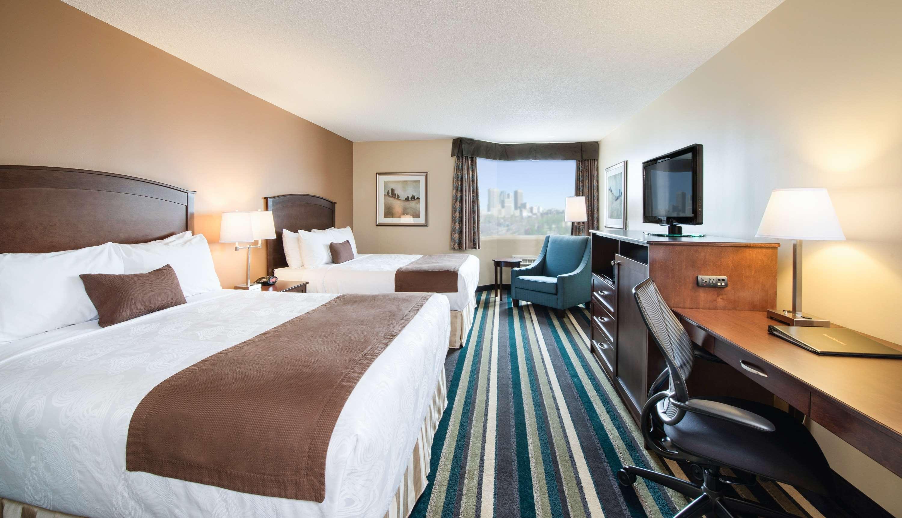 Best Western Plus Winnipeg Airport Hotel Bagian luar foto