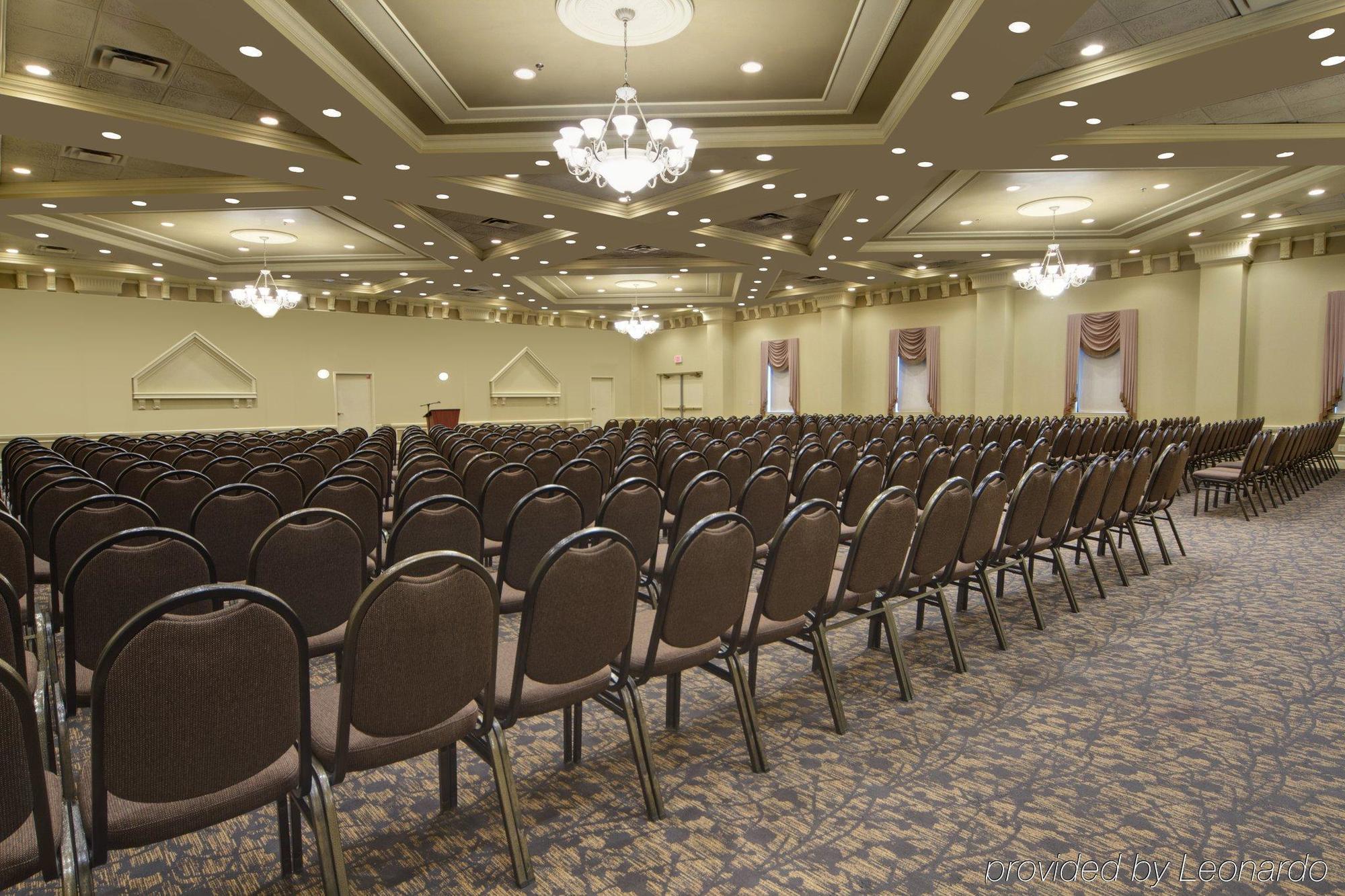 Best Western Plus Winnipeg Airport Hotel Bagian luar foto